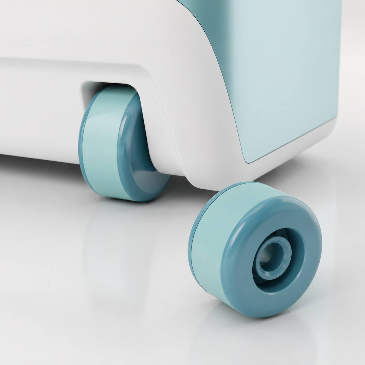 A removable Ocean colour wheel beside the Lugadoo suitcase